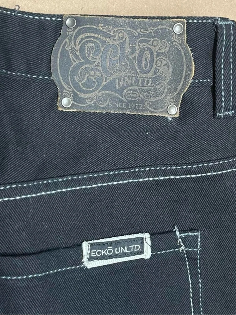 Ecko Unltd Jeans Mens 42x28 Black Denim Loose Fit Embroidered Pockets Baggy Y2K - Picture 4 of 10